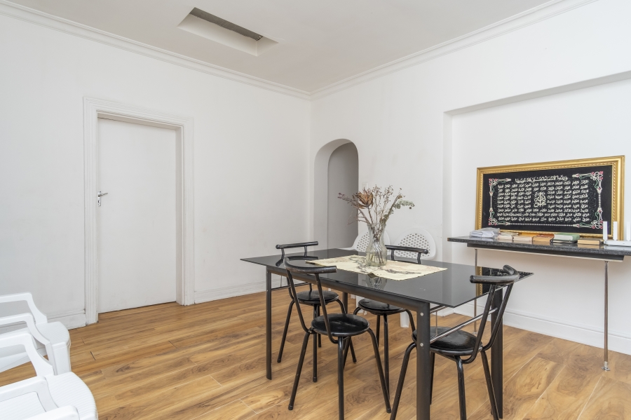 3 Bedroom Property for Sale in Woodstock Western Cape
